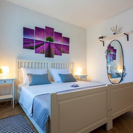 Apartment Placido Krk คิร์ก ภายนอก รูปภาพ