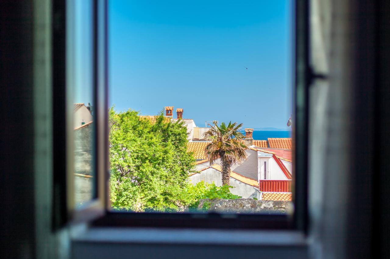 Apartment Placido Krk คิร์ก ภายนอก รูปภาพ