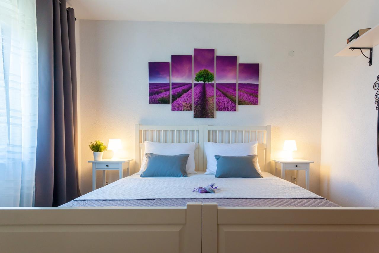 Apartment Placido Krk คิร์ก ภายนอก รูปภาพ