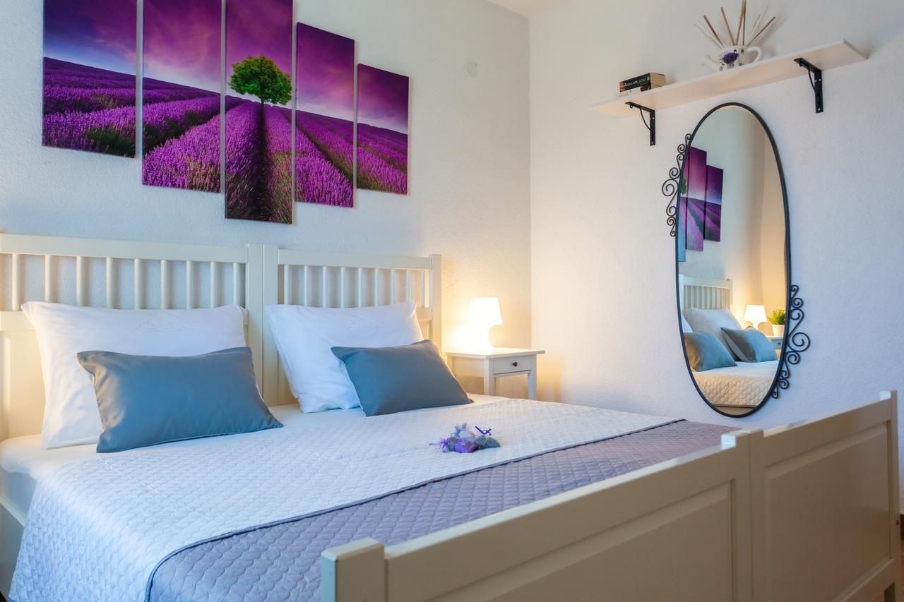 Apartment Placido Krk คิร์ก ภายนอก รูปภาพ