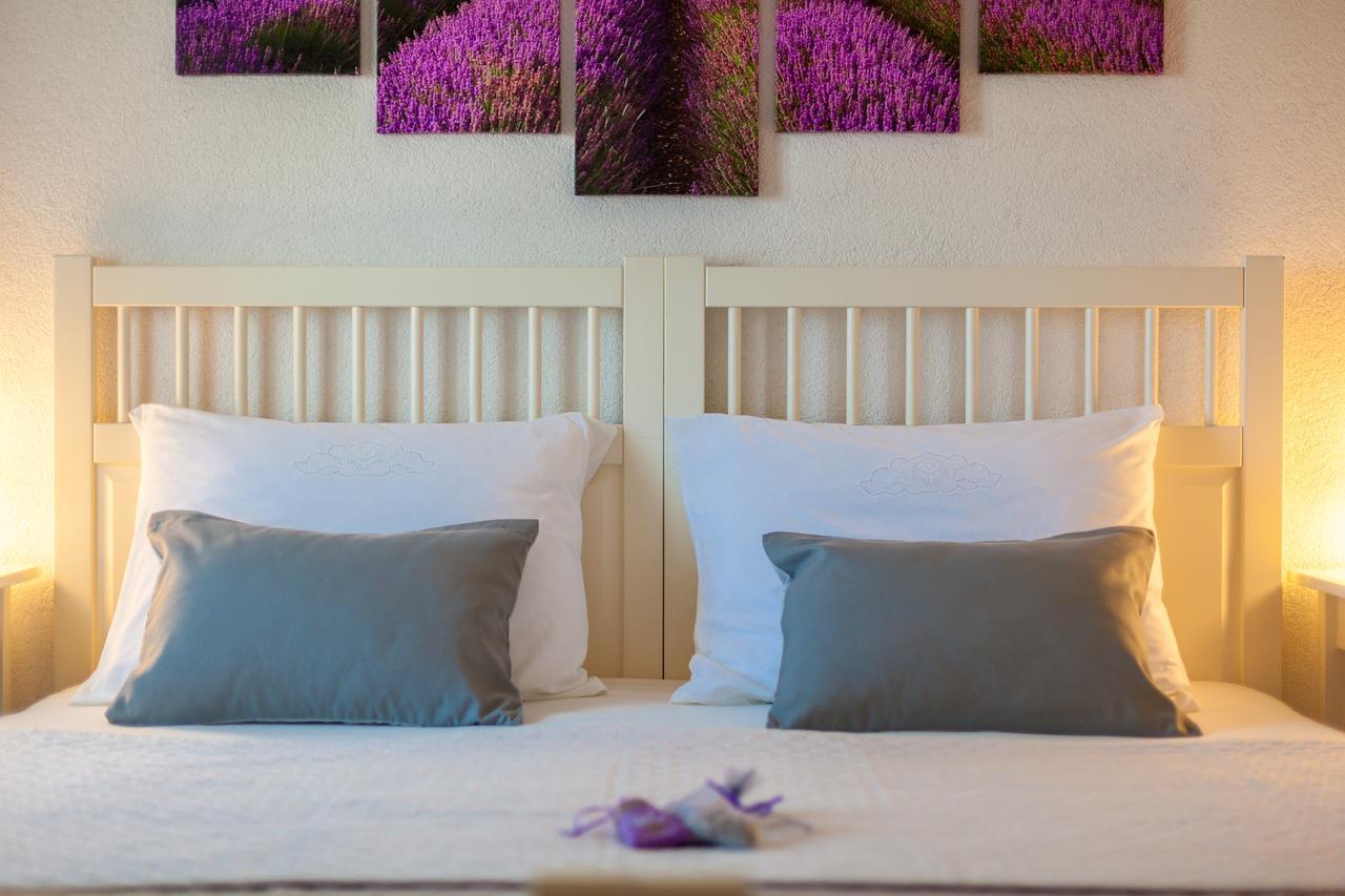 Apartment Placido Krk คิร์ก ภายนอก รูปภาพ